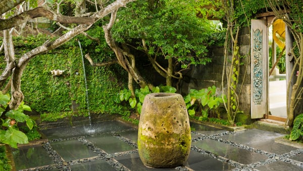 Atas Ombak - Master bathroom traditional shower